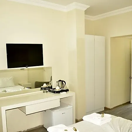Otel Park 3*