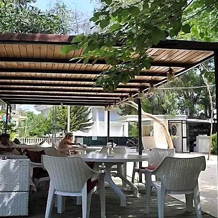 Park Otel 3*