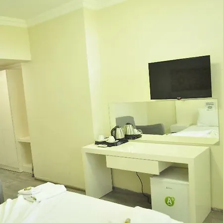 Park Hotel 3*